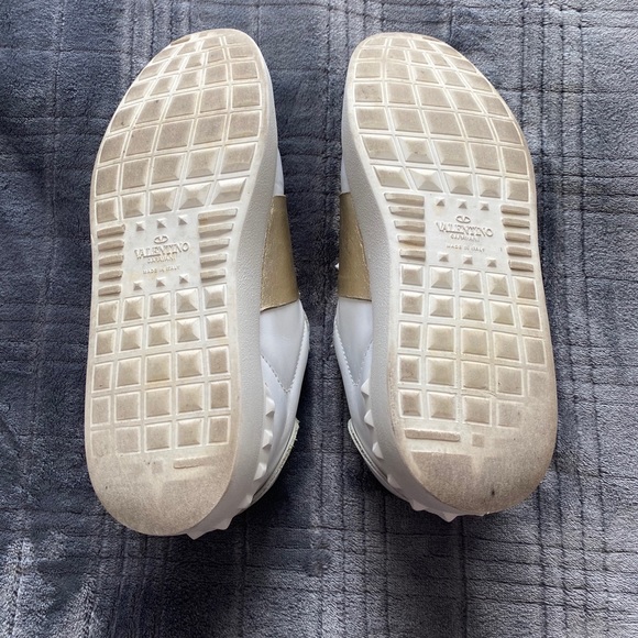 Valentino - Picture 7 of 12